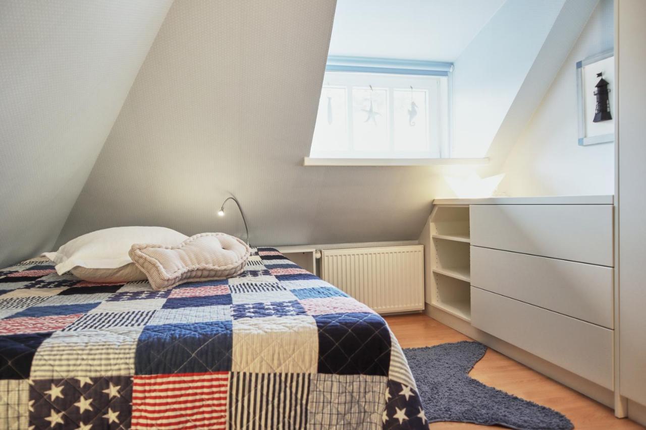 Foehrienhaus Villa Midlum  Exteriör bild